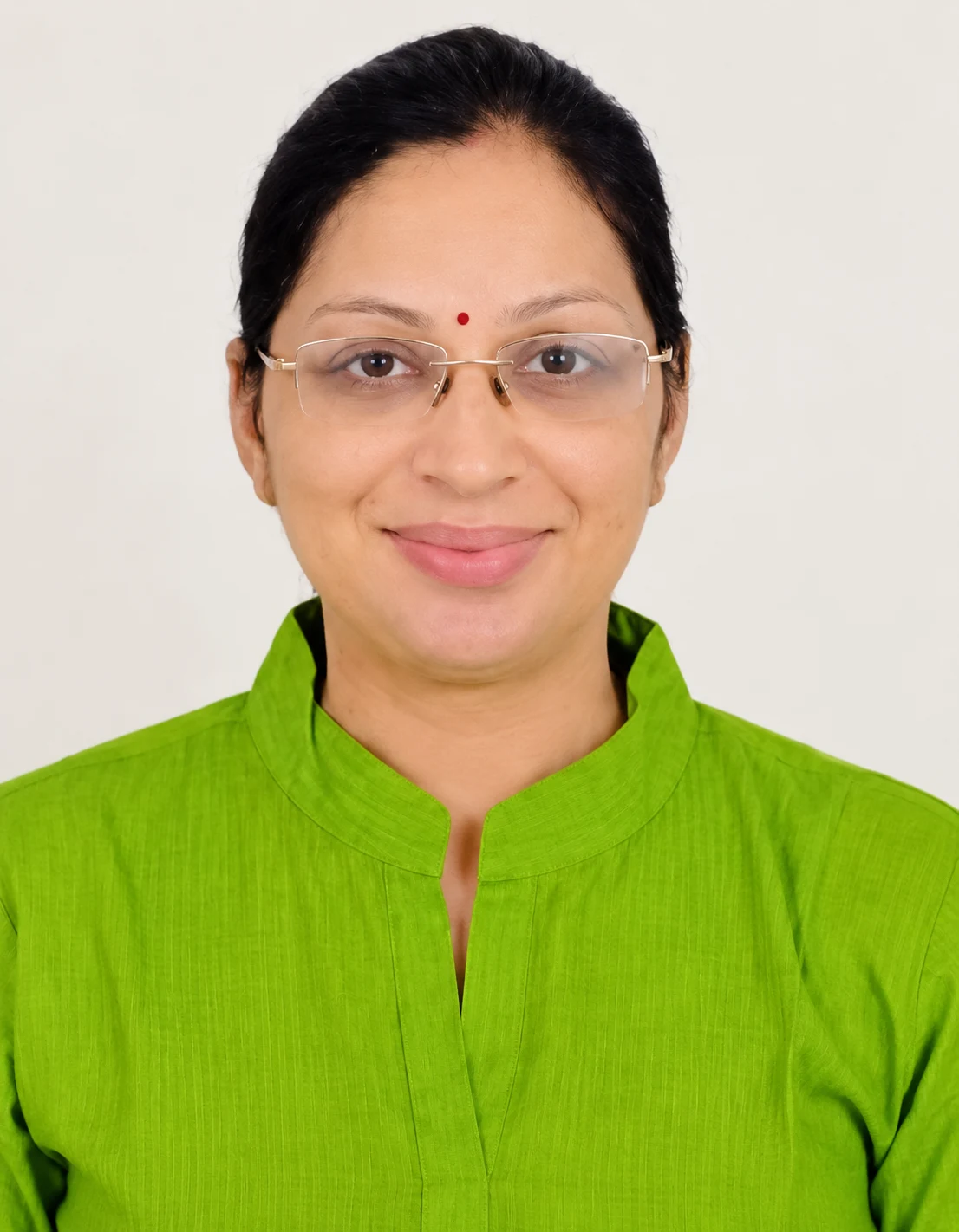 Mrs. Shalini Bhardwaj - Yoga Shout Faculty